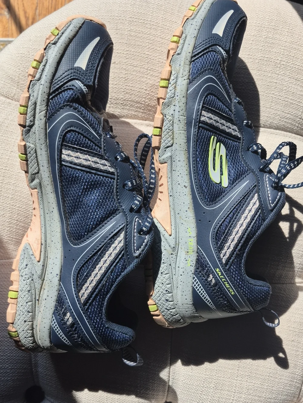 Skechers excellent size